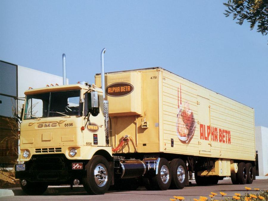  GMC DFW7000 1960 года  (фото 2 из 4)